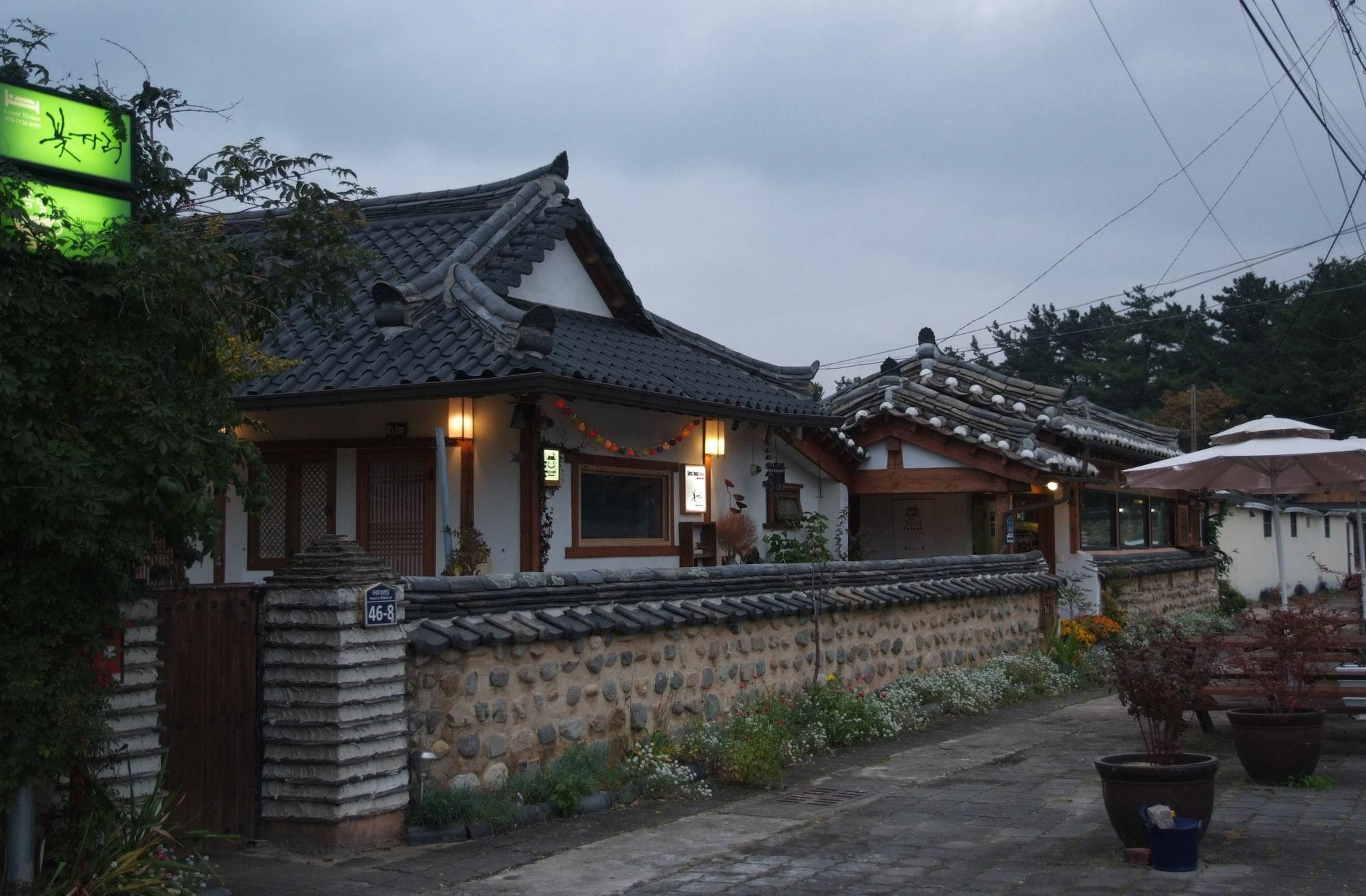 Floral Space Hanok Guesthouse Gyeongju Exteriör bild